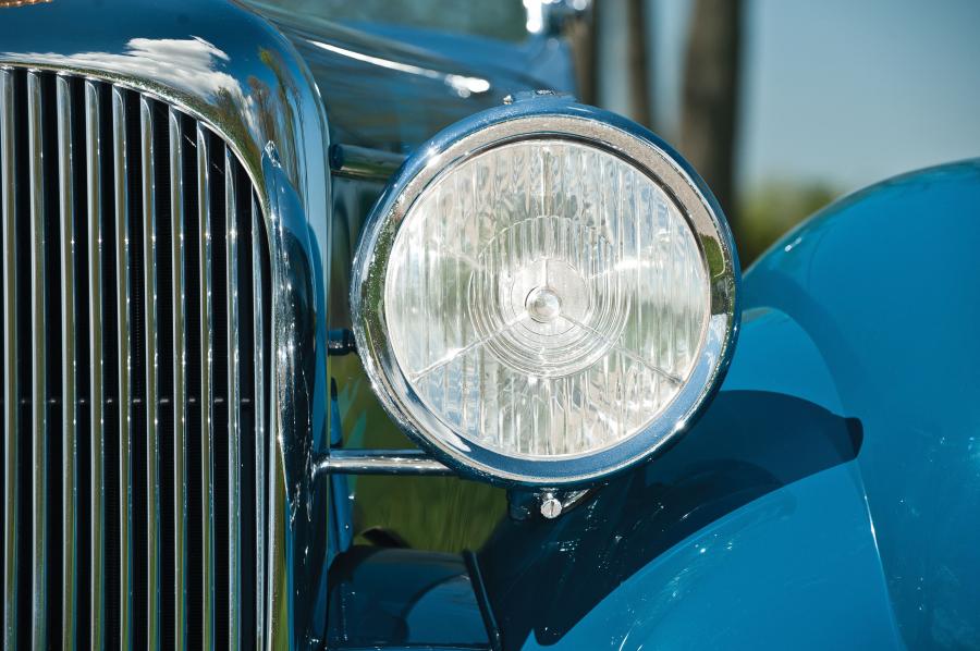 Детали экстерьера Lagonda LG6 Rapide Drophead Coupe 1938 года  (фото 8 из 40)